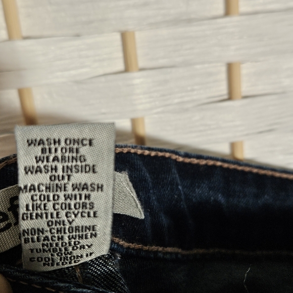 NWOT Refuge+ Womens Dark Wash Triple Button w/Zipper Stretchy Skinny Jeans Sz-16 - Picture 5 of 5